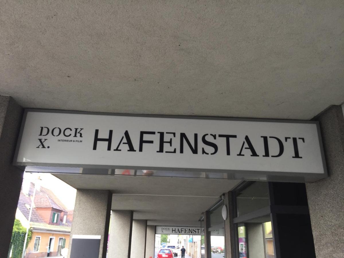 Hafen Dock 5 Apartamento Klagenfurt am Woerthersee Exterior foto
